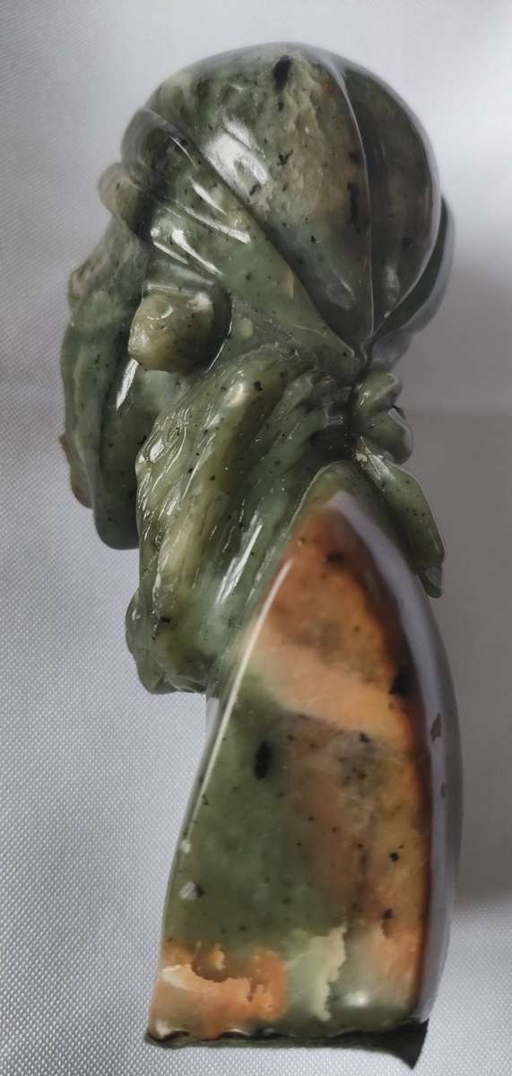Gorgeous sculpture in stone - good condition as in images - 140x65mm - heavy