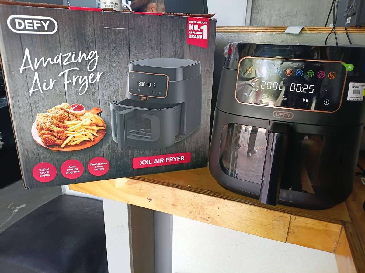 Defy XXL Air Fryer  Digital Touch