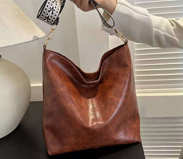 Vintage Style Shoulder and Crossbody bag - Dark Tan