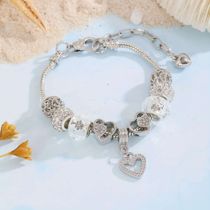 Charm Bracelet with Heart Pendant