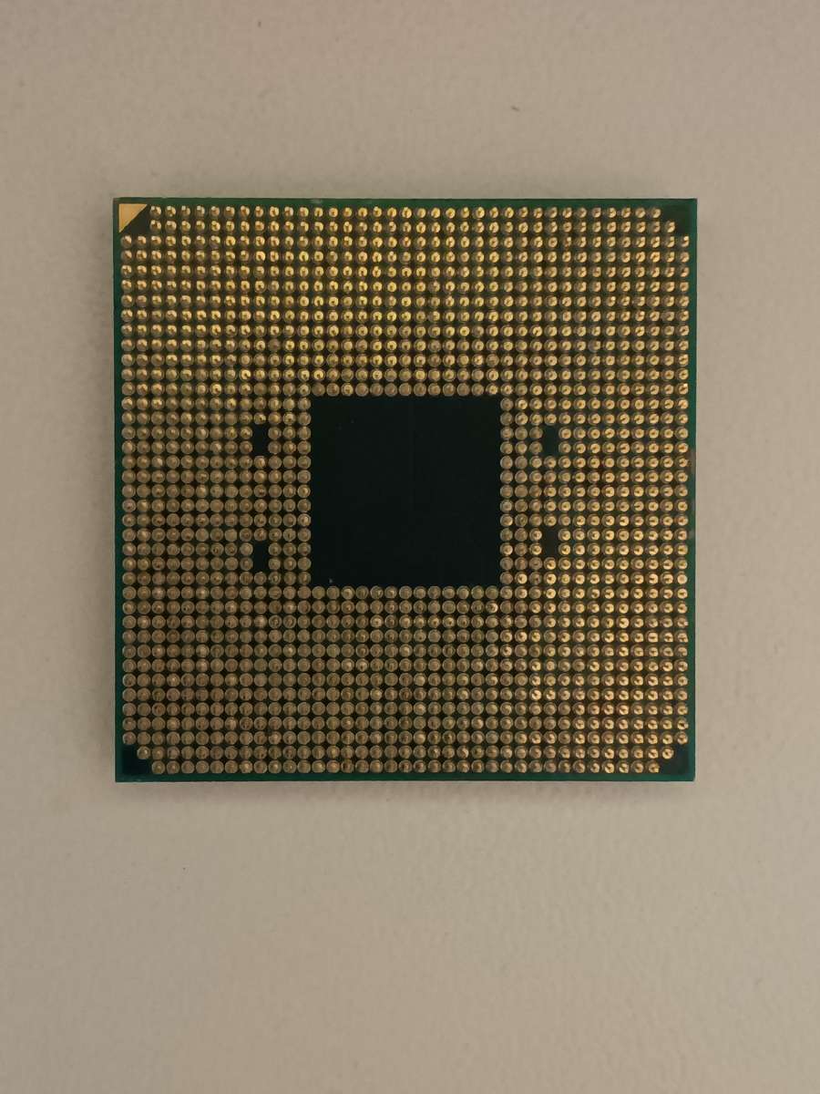 AMD Ryzen 3 4100/4 Cores/8 Threads/@ 3.8GHz