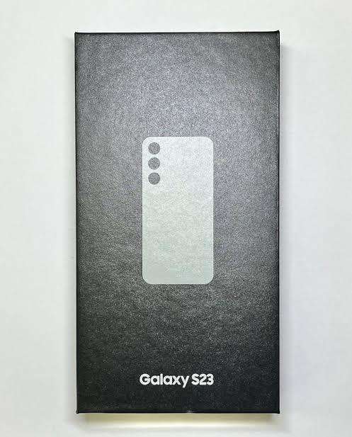 SAMSUNG GALAXY S23