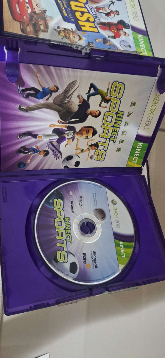  Xbox 360 S Bundle  Console + 2 Controllers + Kinect + 14 Games