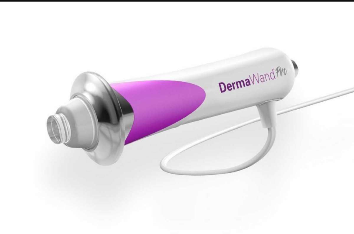 DermaWand Pro Skin Care Device