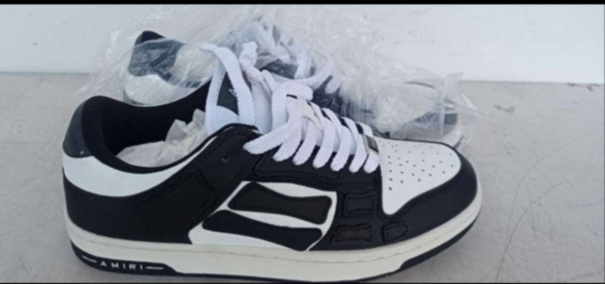 Amiri Skel Top Low Black - Size 8