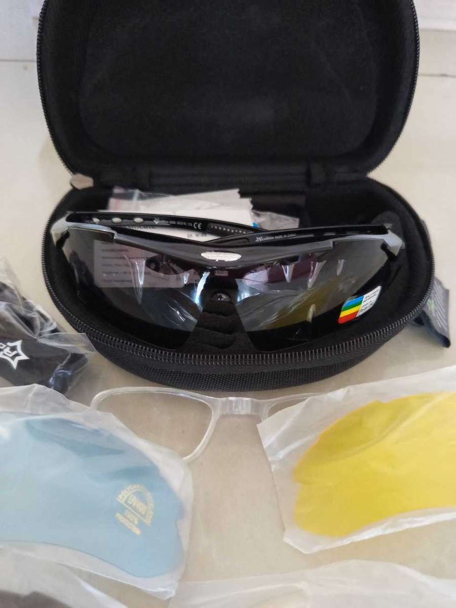 Rockbros Polarized Multi-Lens Cycling Glasses - Black