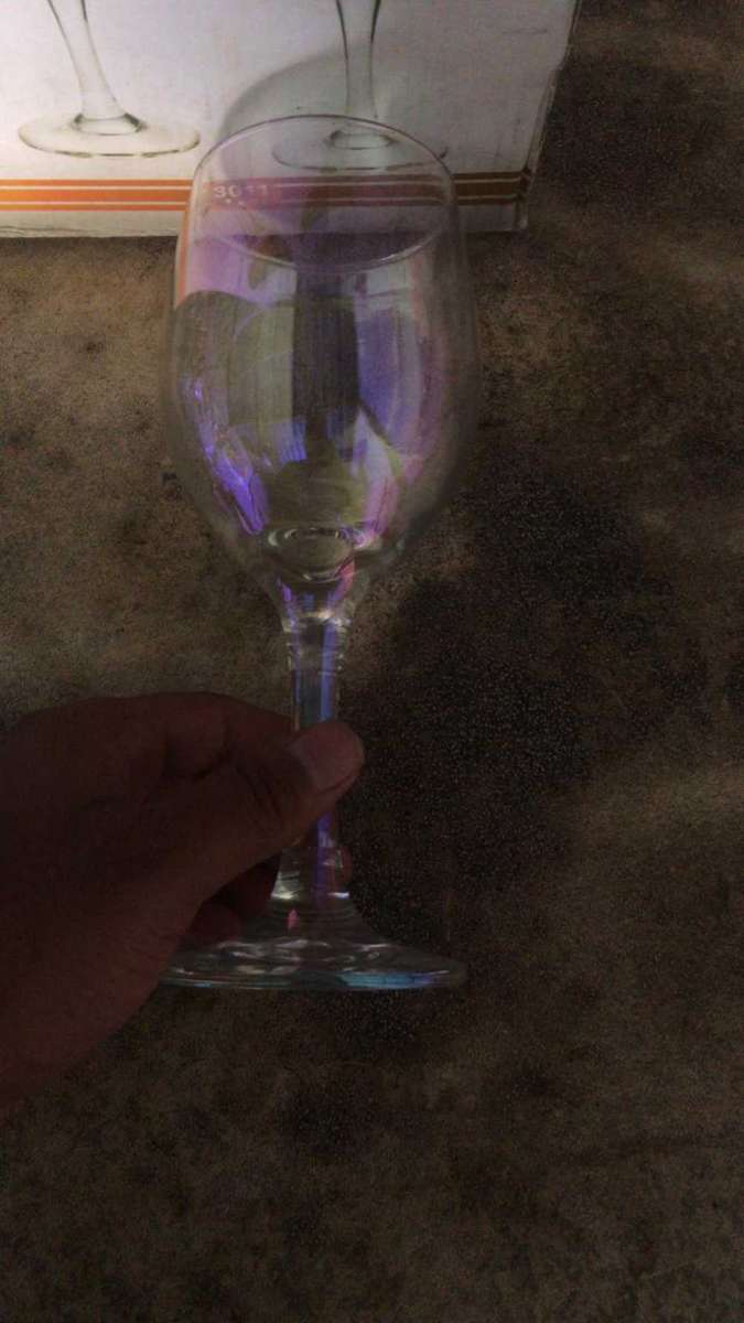 Set of 4 Wine Glasses