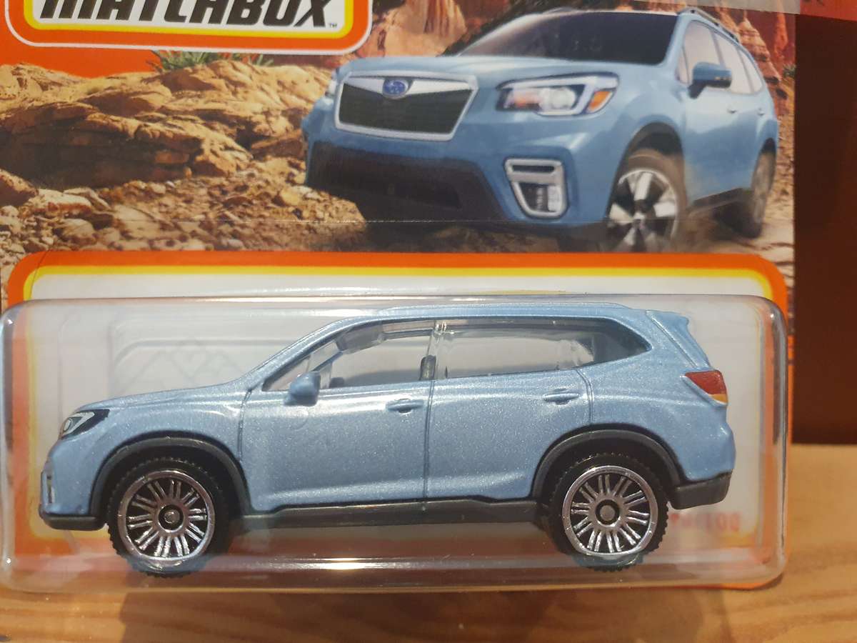 SUBARU  FORESTER       2019