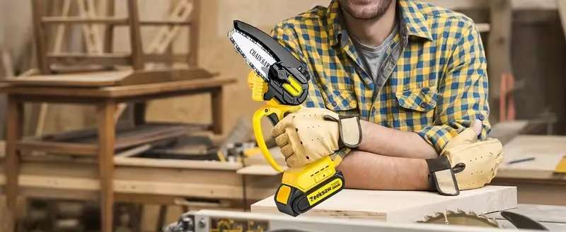 chainsaw 6Inch Rechargeable Battery Operated Chain Saw Electric Cordless Mini Handheld Chainsaws