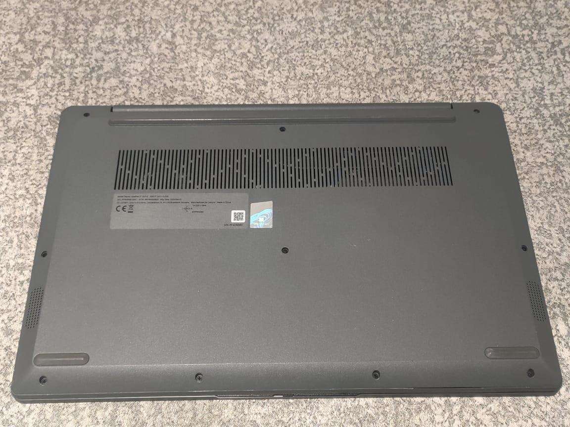 Lenovo Ideapad 3 Core i5 11th Gen 15.6" FHD 16GB Ram MASSIVE 1TB SSD Intel IRIS Graphics Windows 11