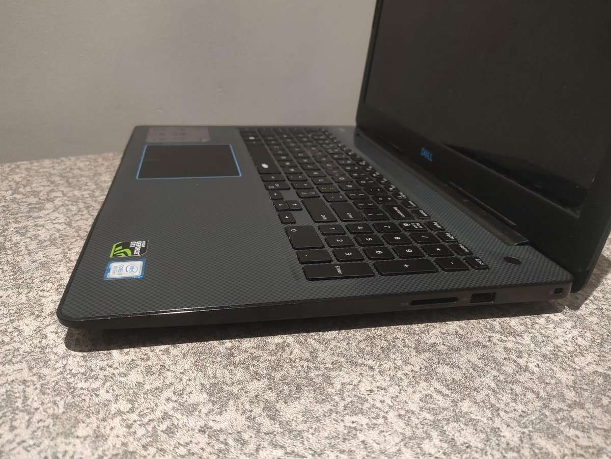 DELL G3 Gaming 15.6" Diaplay Core i7 8th Gen Processor for SPARES/REPAIRS
