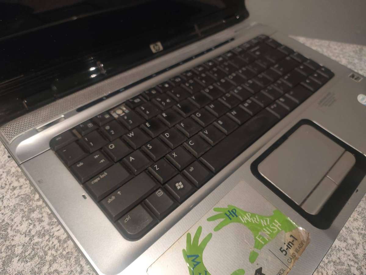 HP Pavilion DV6700 15.6" Display Intel Pentium Processor NVidia Graphics for Spares/Repairs