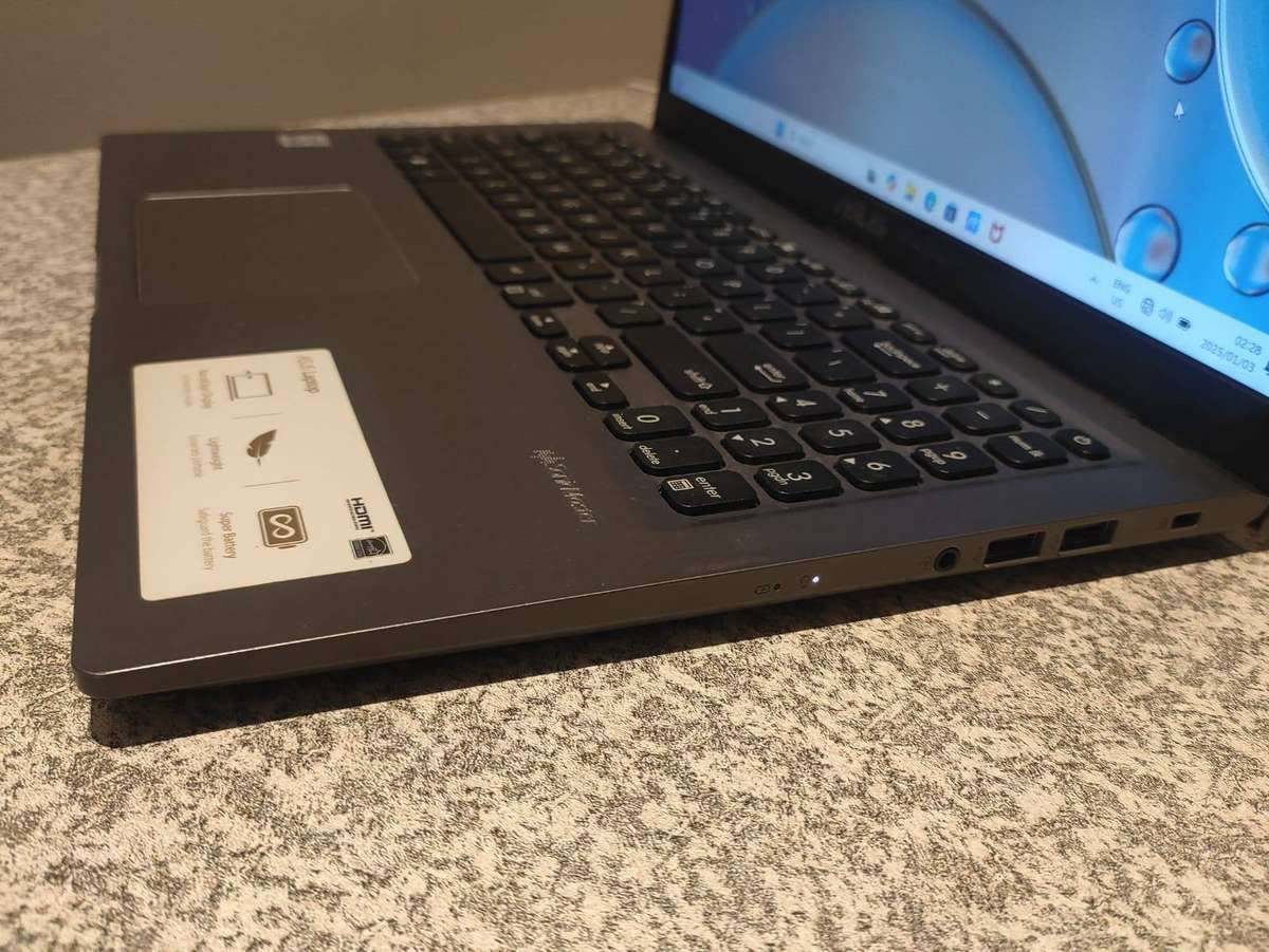 ASUS Vivobook X515 Intel 10th Gen CPU 15.6" FHD Display 8GB Ram 256GB Samsung M.2 NVMe Windows 11