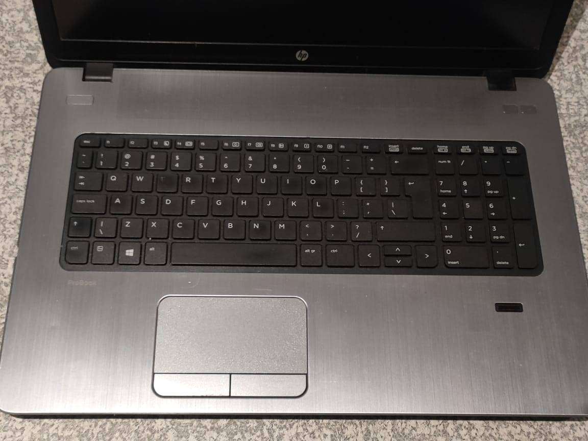 HP Probook 470 G2 17.3" Display Intel Core i7 CPU 4GB Ram 1TB HDD 2GB AMD Graphics for SPARES/REPAIR