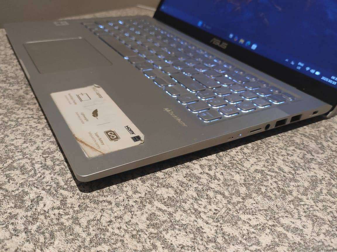 ASUS Vivobook X515 Intel 10th Gen CPU 15.6" FHD Display 8GB Ram 256GB SSD Windows 11