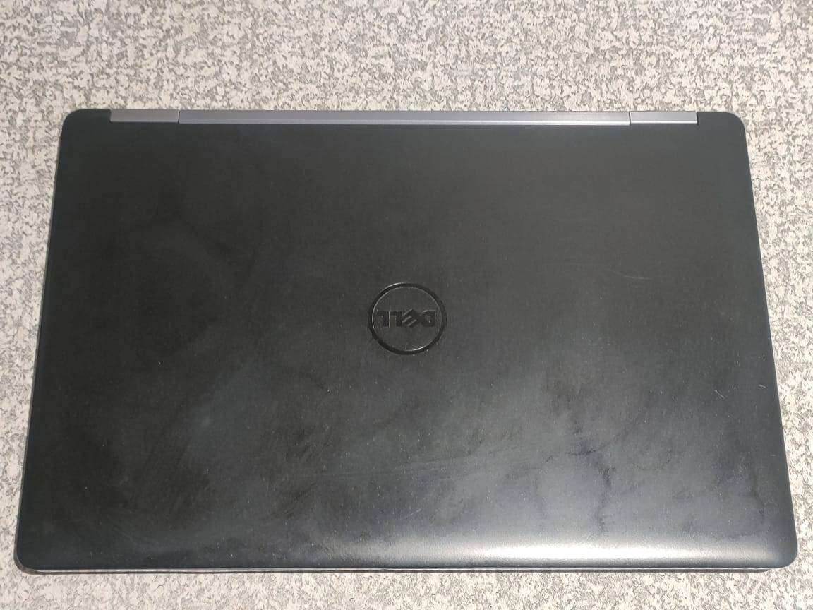 Dell Latitude 5570 Intel Core i7 CPU 8GB DDR4 RAM 256GB M.2 SSD Radeon 2GB R7 M360 Graphics Win 10