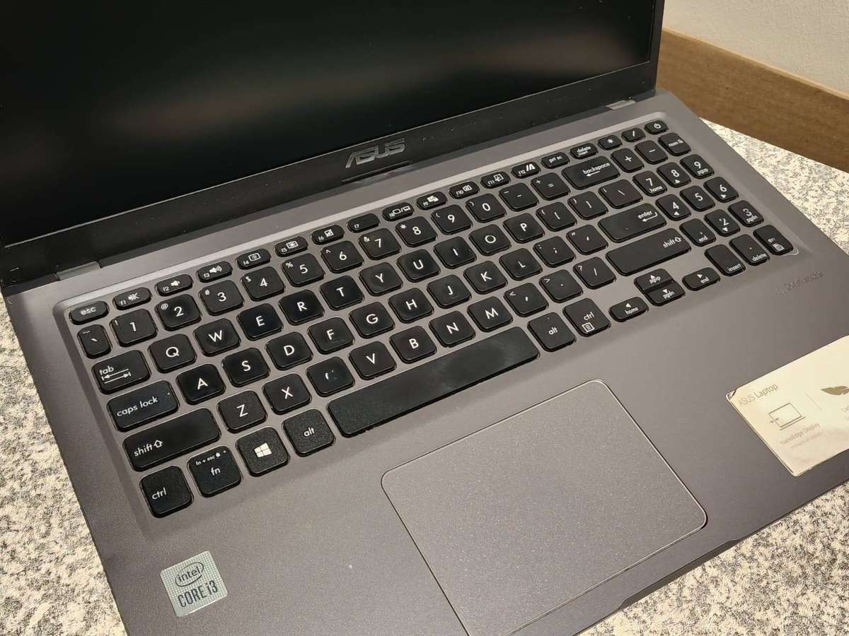 Asus VivoBook X515 Intel i3 10th gen CPU 15.6" Display 8GB Ram 256GB SSD Intel UHD Graphics WIN 11