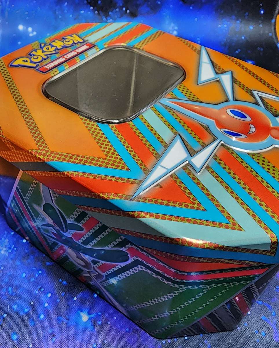 Pokemon TCG Card & Zamazenta Collector's Bundle - Cards, Tin, Figurine, Pin, Sleeves