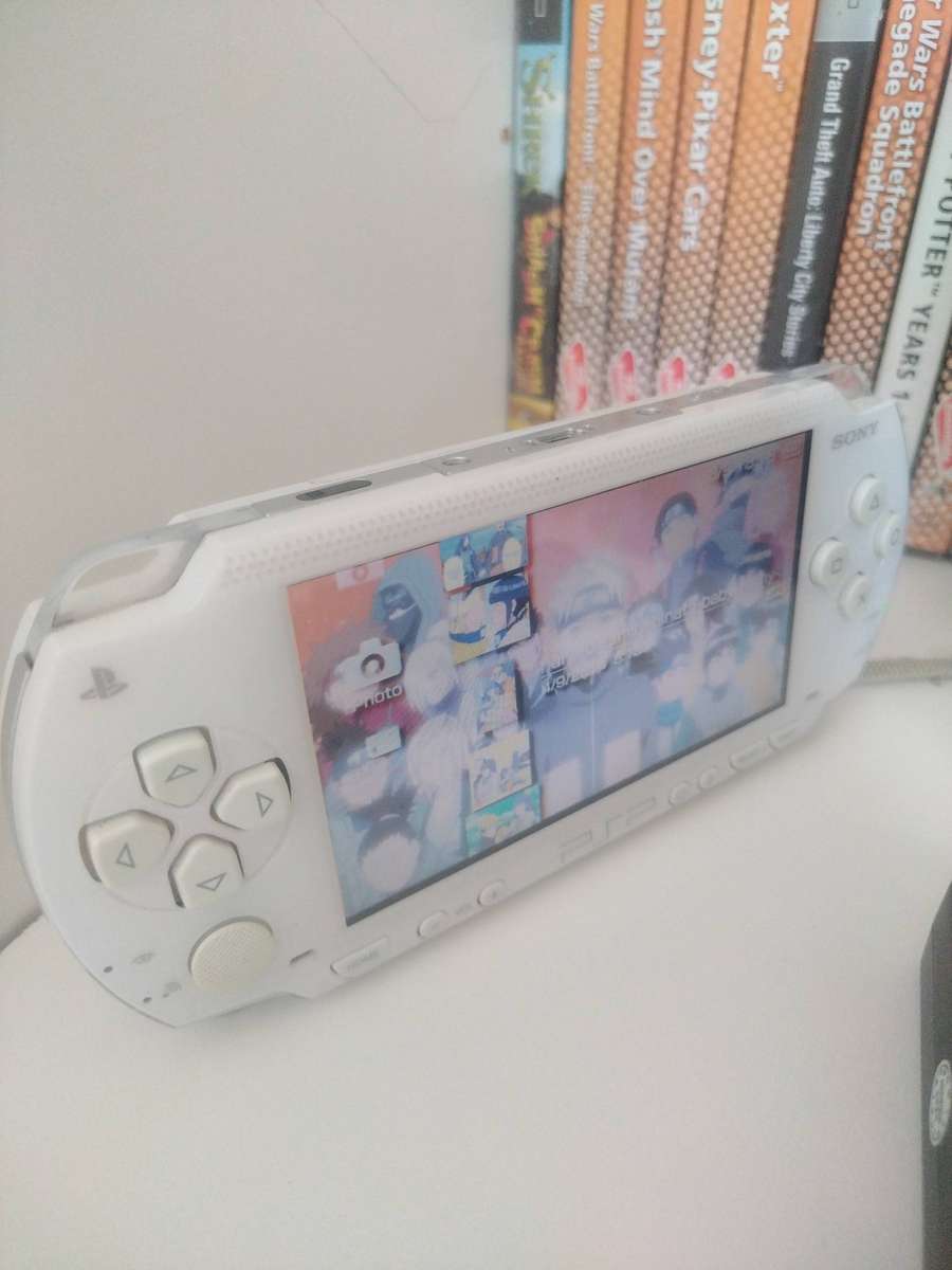 Sony PSP Console (1004 Model) White Edition