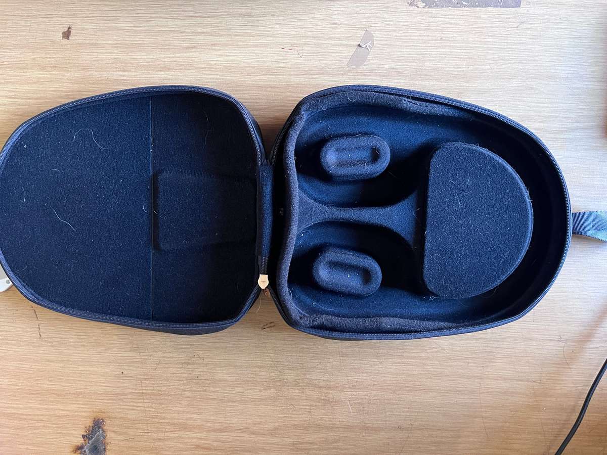 Sony WH1000XM5 2 months old