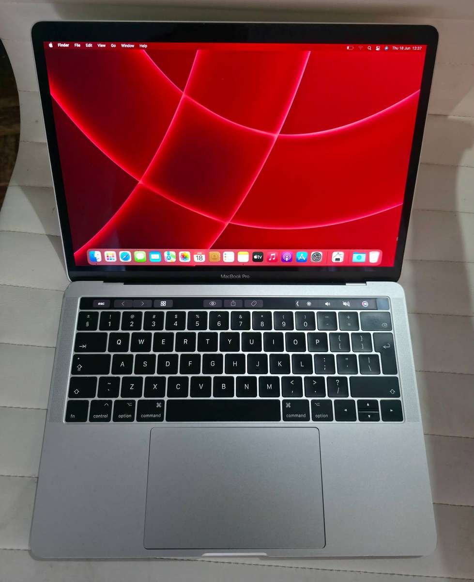  Apple MacBook Pro 13-Inch 2016  Good Condition| Core i5, 8GB Ram| 256GB SSD