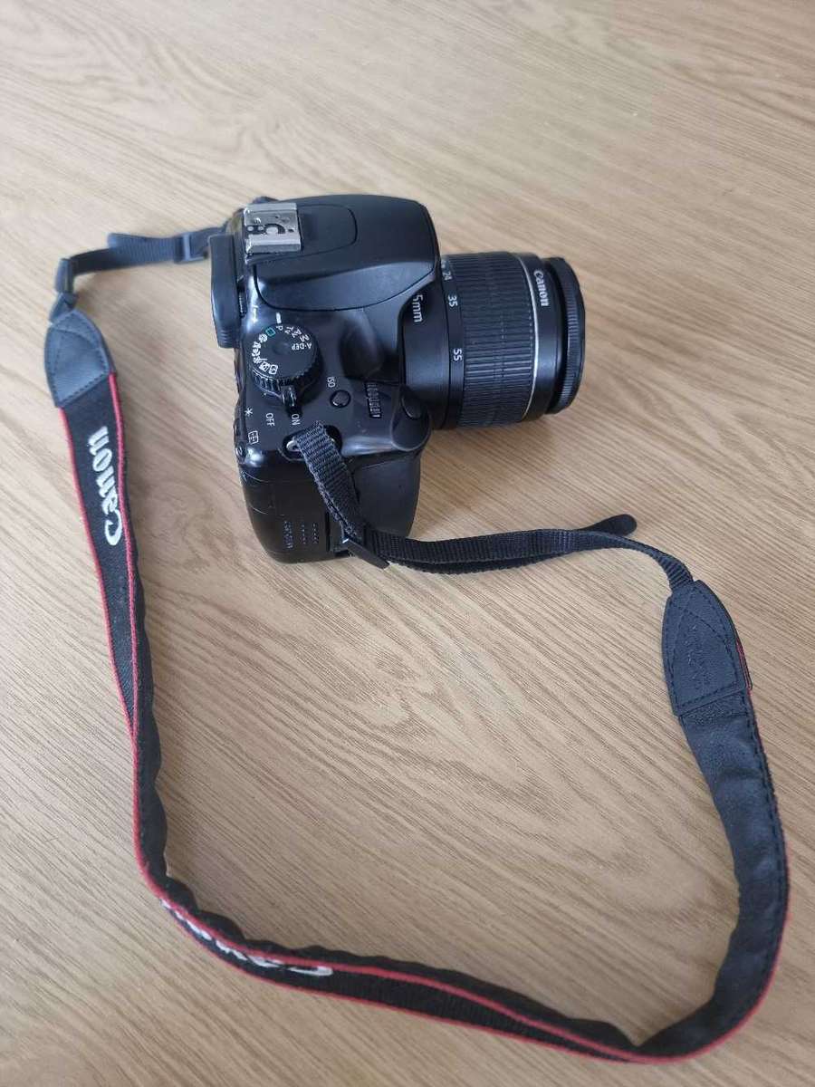 Canon EOS 1000D DSLR set| with  Standard Lens 18-55mm, Charger and battery.