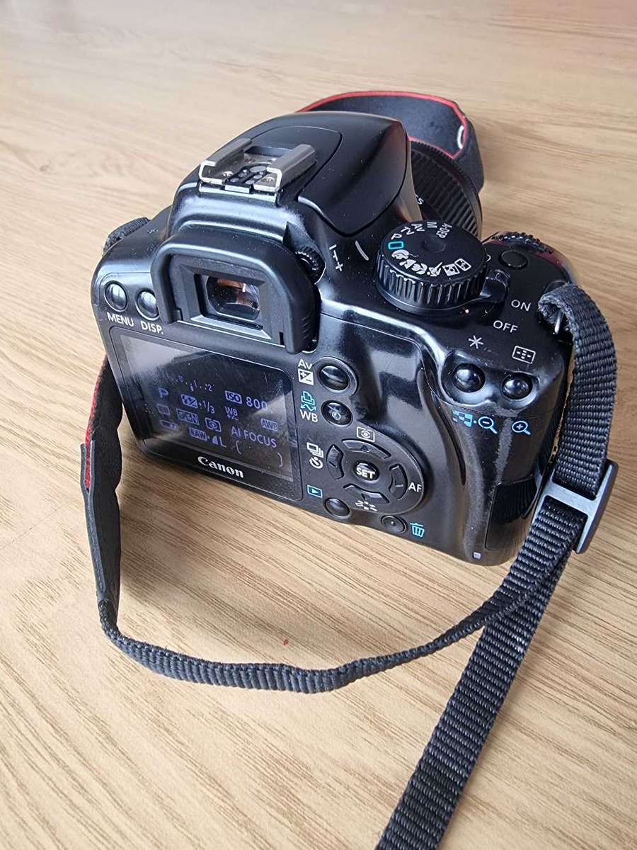 Canon EOS 1000D DSLR set| with  Standard Lens 18-55mm, Charger and battery.