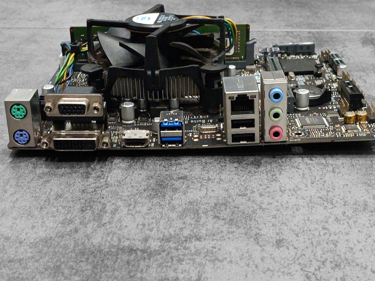 Asus Prime H310M-RR2.0 Mobo with i5-8th Gen and 8GB Memory