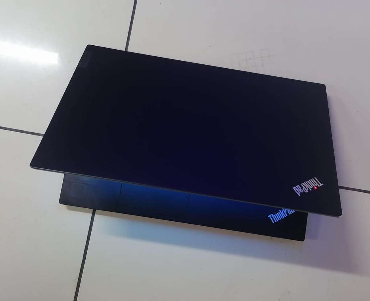 Lenovo Thinkpad E15 Notebook| Intel Core i7-1165G7 11th Gen / 15.6 FHD / 8GB RAM / 512GB SSD