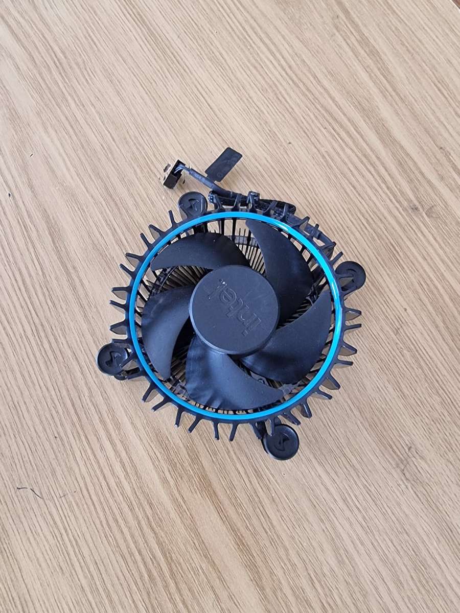 Intel CPU Stock Cooler For LGA 1700 Socket, Copper heatsink