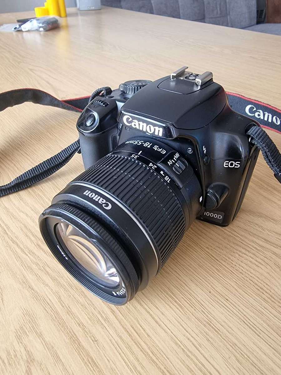 Canon EOS 1000D DSLR set| with  Standard Lens 18-55mm, Charger and battery.