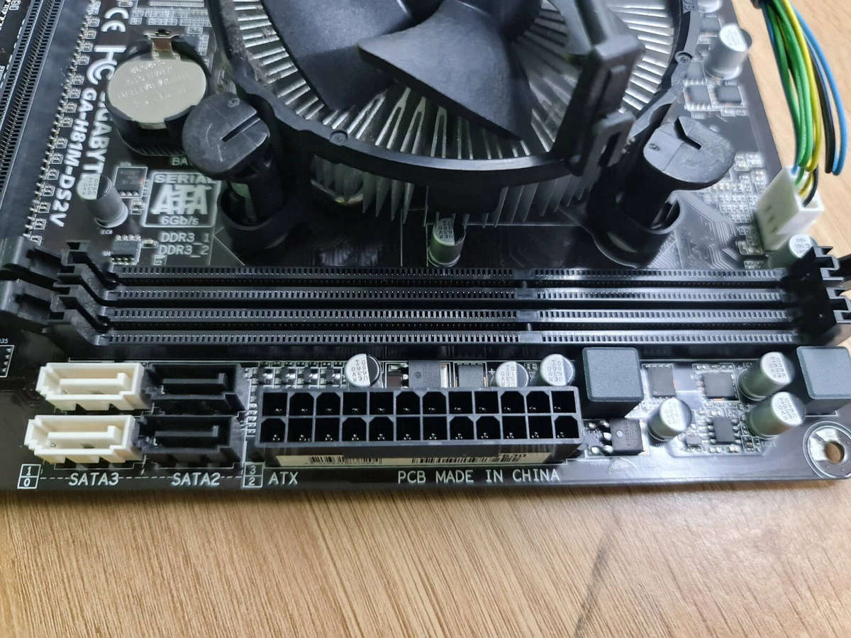 Gigabyte GA-H81M-S1 Motherboard Combo (Intel Core i5 4th Gen + 8GB RAM + Stock Cooler)
