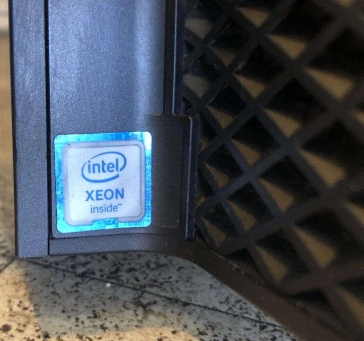 Dell Precision Tower 7810 workstation with Xeon CPU E5-2637 v4 (2 Processors), 24GB DDR4 Ram, 256GB