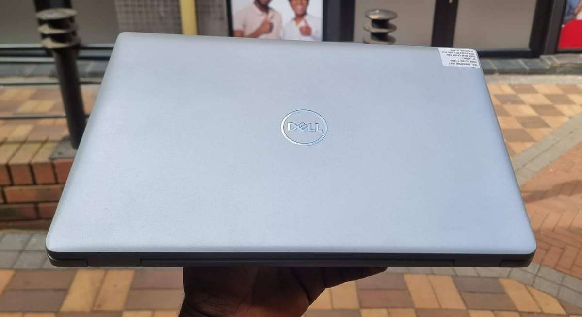DELL PRECISION 3591 CORE ULTRA 7 165H , 32GB RAM,512GB SSD   4GB NVIDIA RTX 500 ADA WINDOWS 11 PRO