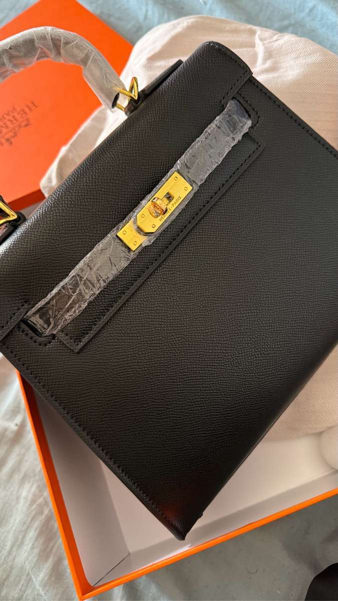 Hermes Kelly bag, black