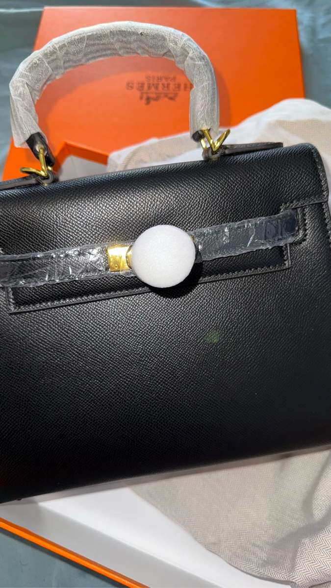 Hermes Kelly bag, black