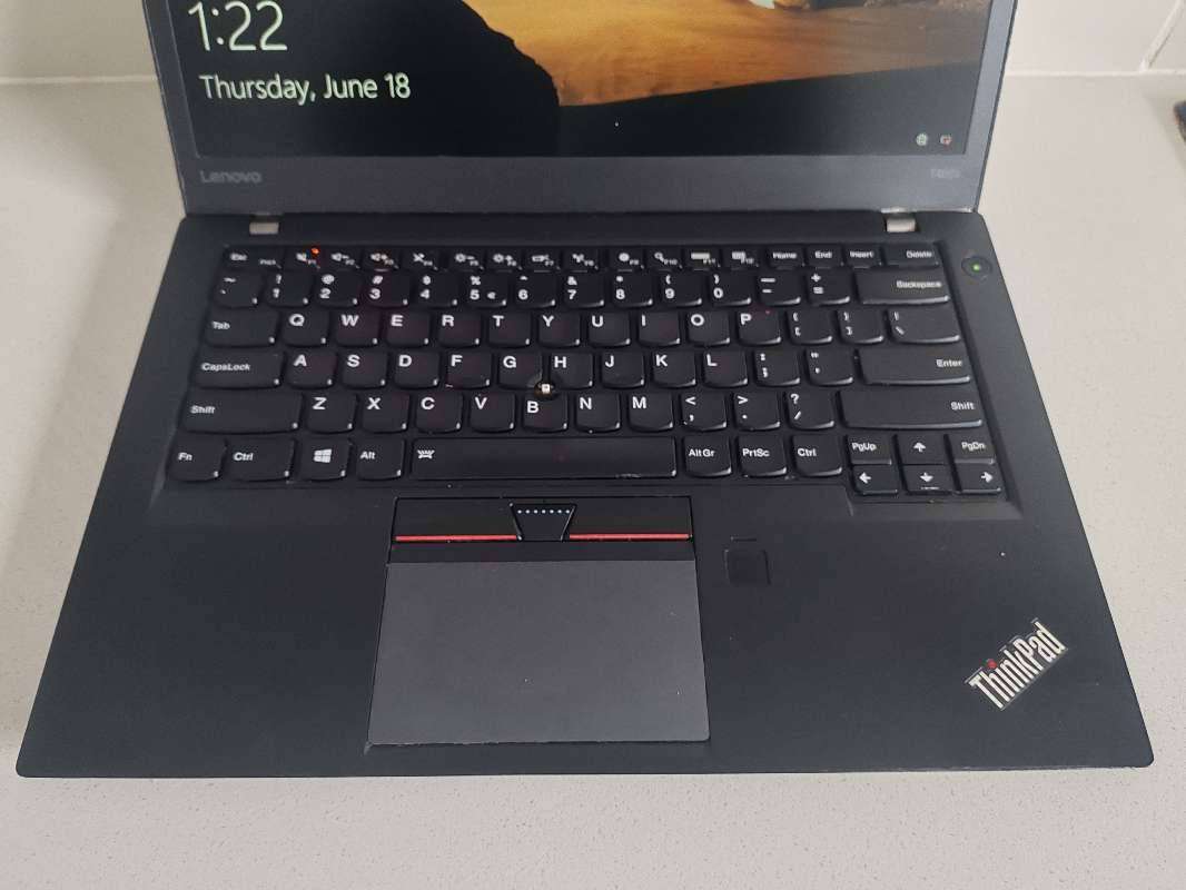 6TH GEN CORE I5 LENOVO THINKPAD T460S LAPTOP 8gb ram256NVME