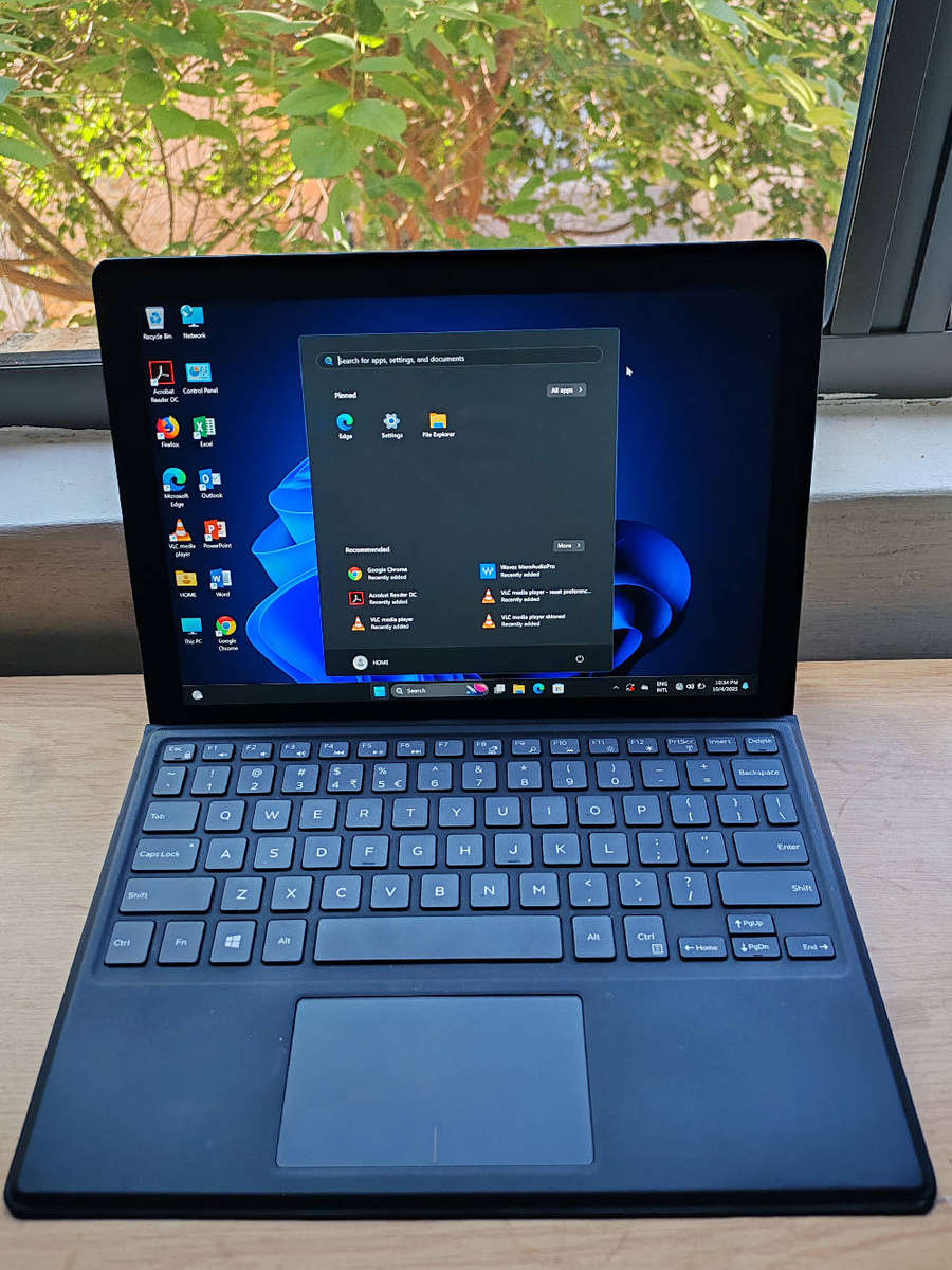 8TH GEN CORE I5 12INCH TOUCHSCREEN DELL LATITUDE 5290 2 IN ONE16GB RAM 256NVME