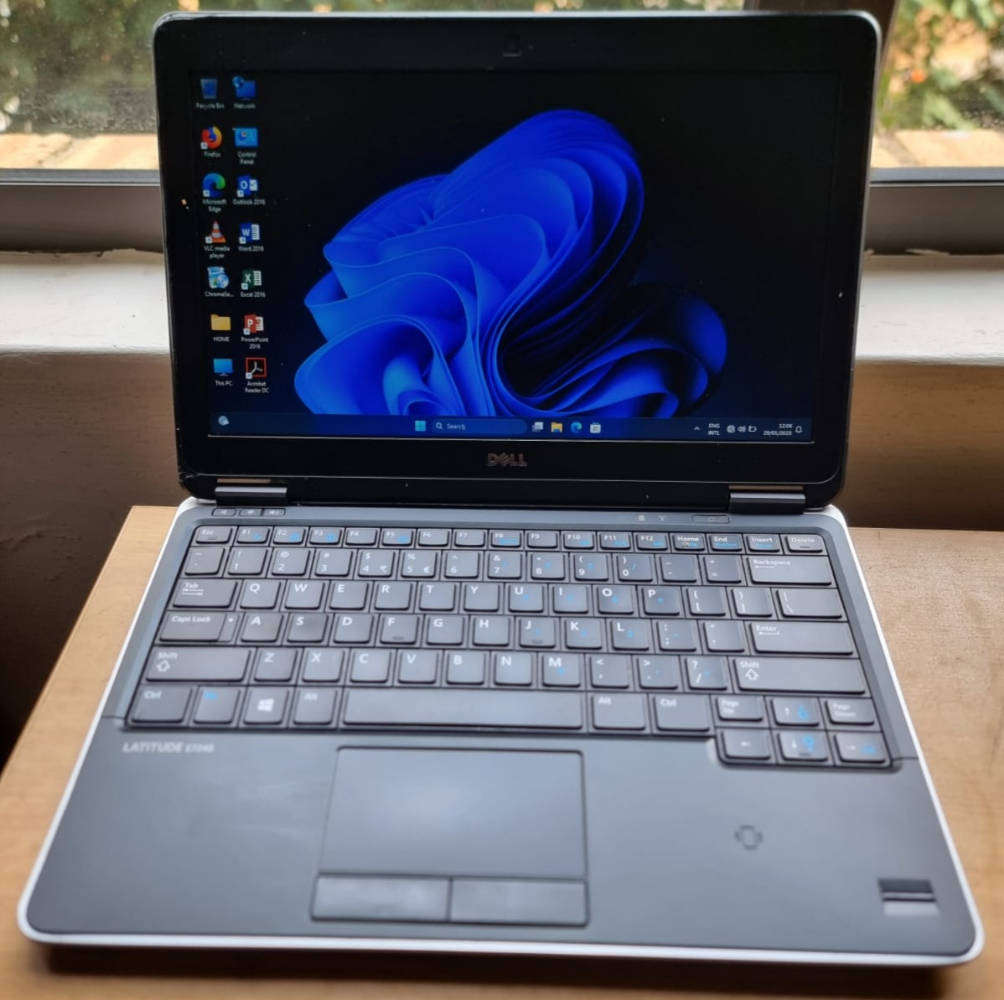 CORE I5 DELL LATITUDE E7240 LAPTOP 8GB RAM128SSD 12.5INCH