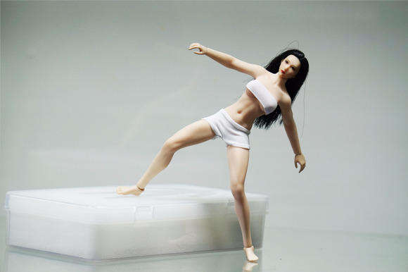 TBLeague Action Figure 1/12th Scale 15cm  Super Flexible Female Seamless Body T01