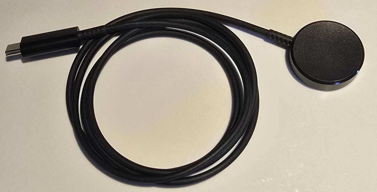 Samsung Galaxy Watch Series 4, 40mm, GPS and Cellular, 16GB.