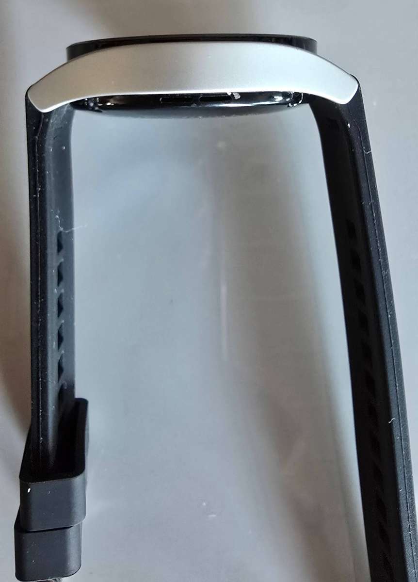 Samsung Galaxy Watch Series 4, 40mm, GPS and Cellular, 16GB.