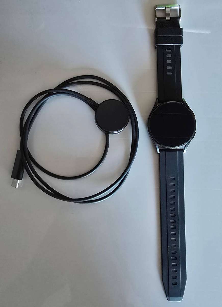 Samsung Galaxy Watch Series 4, 40mm, GPS and Cellular, 16GB.