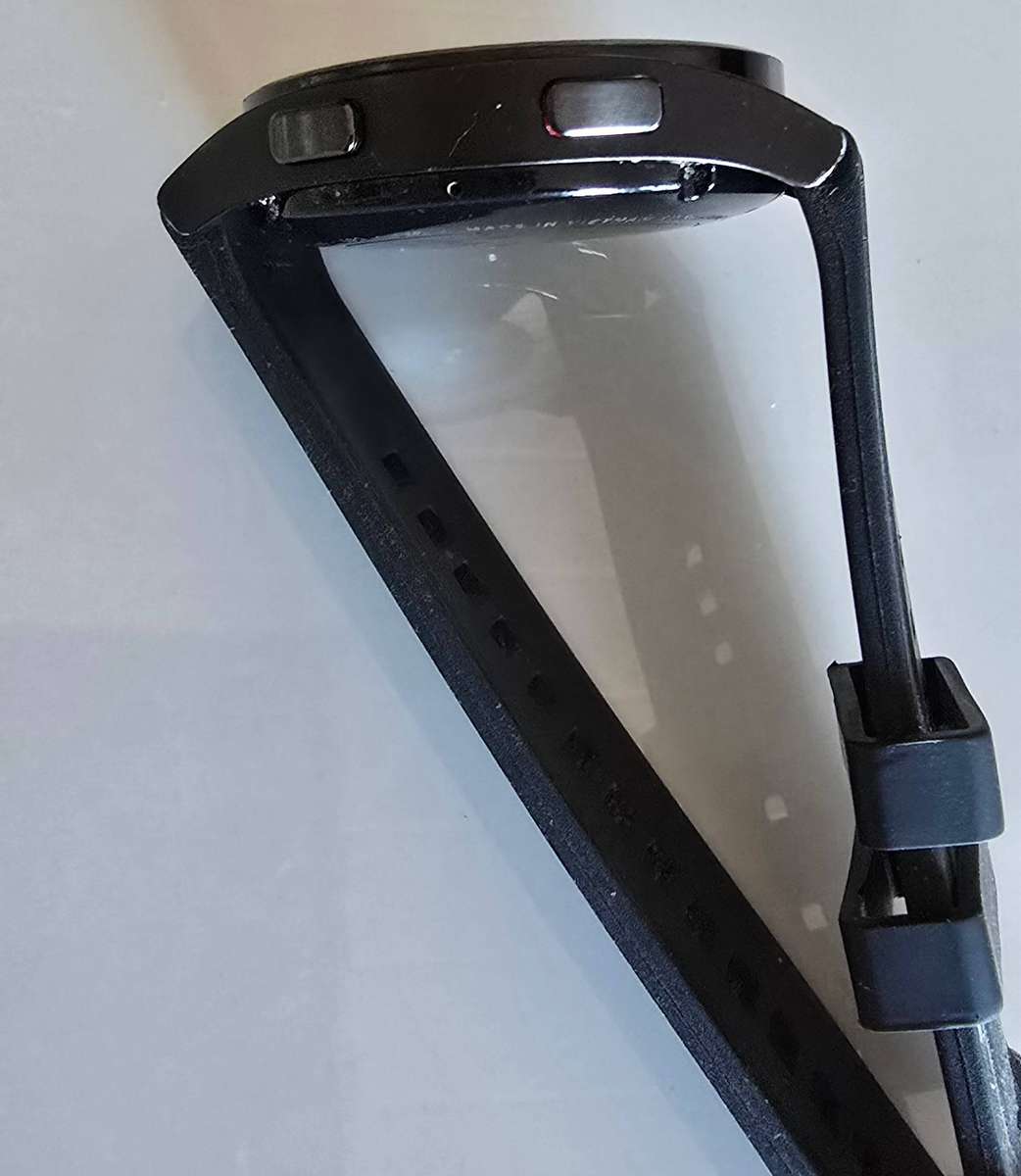 Samsung Galaxy Watch Series 4, 40mm, GPS and Cellular, 16GB.