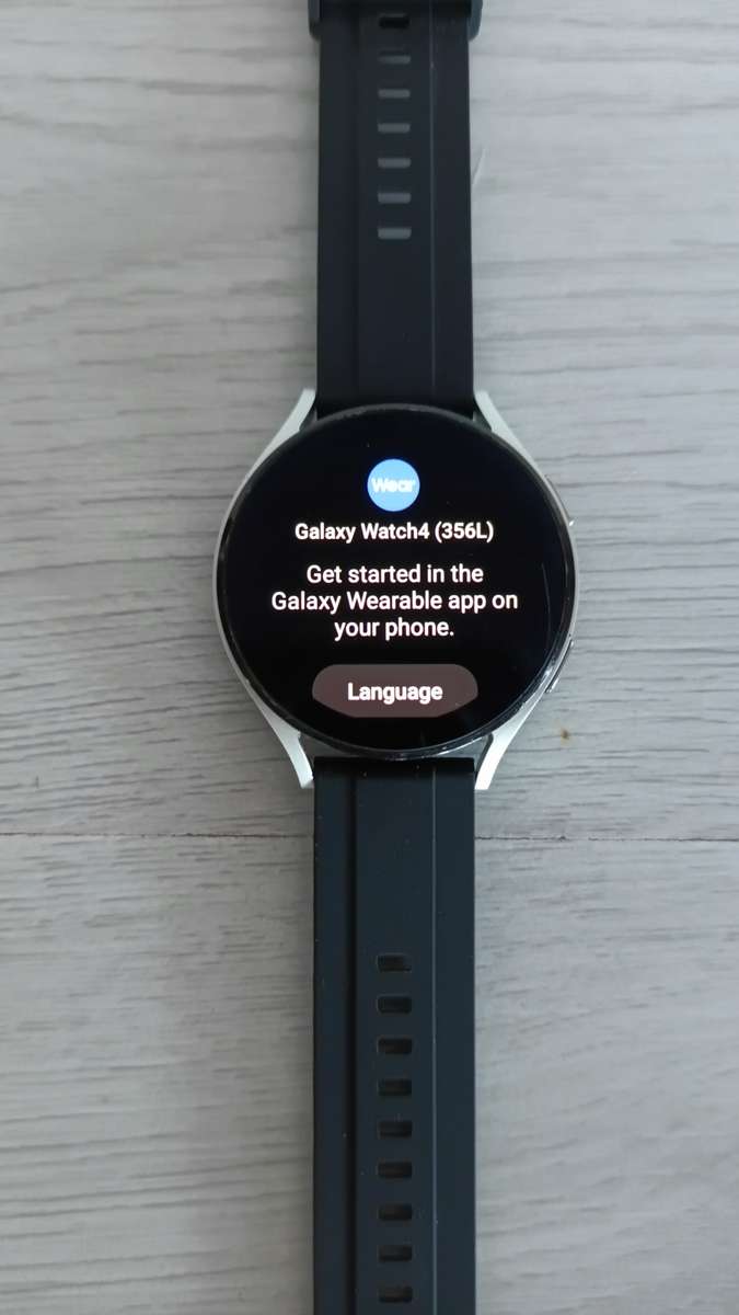 Samsung Galaxy Watch Series 4, 44mm, GPS and Cellular, 16GB.