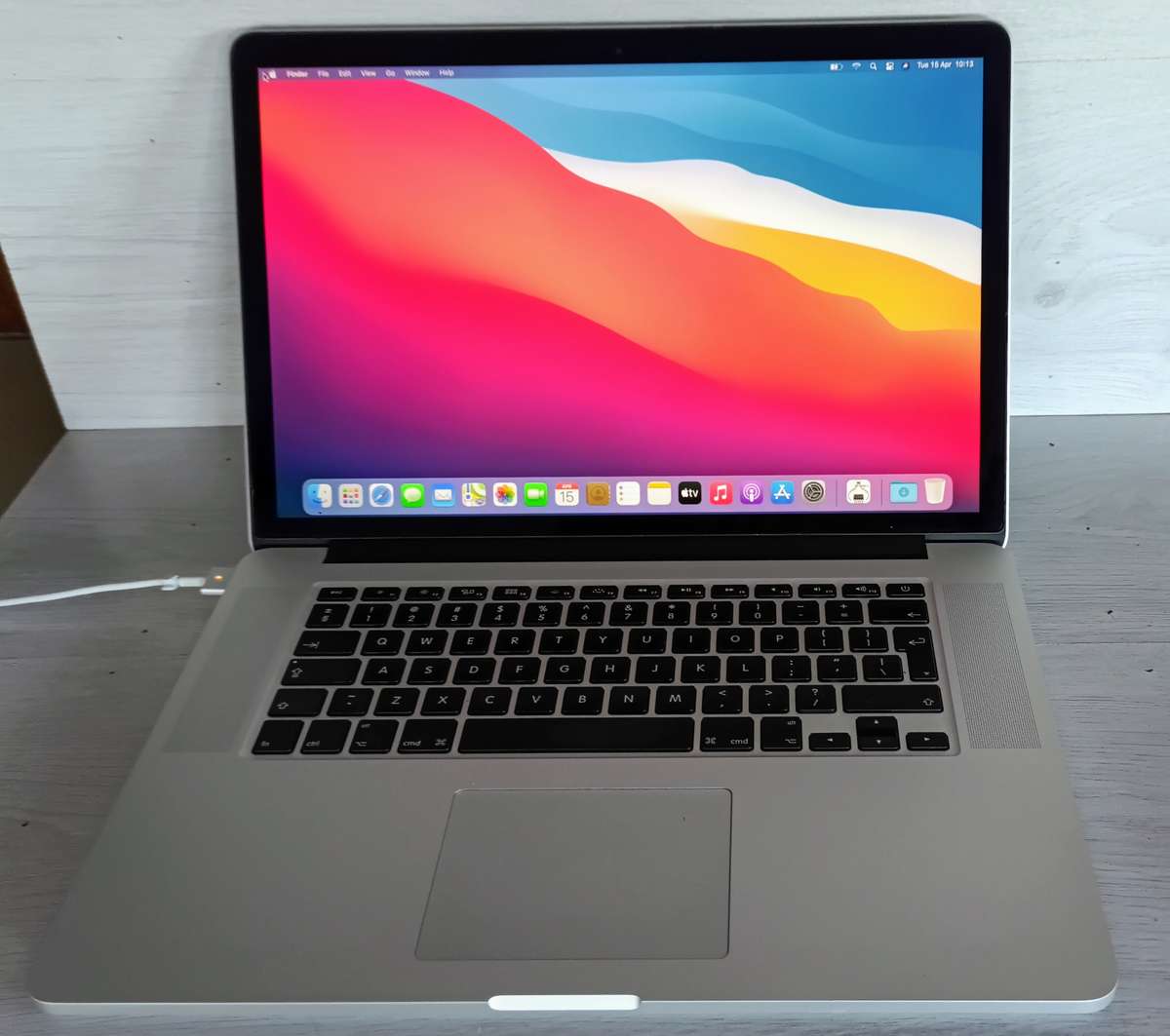 Apple Macbook Pro 15 inch Retina, Quad Core i7, 16GB RAM, 256GB SSD, A1398, in excellent condition.