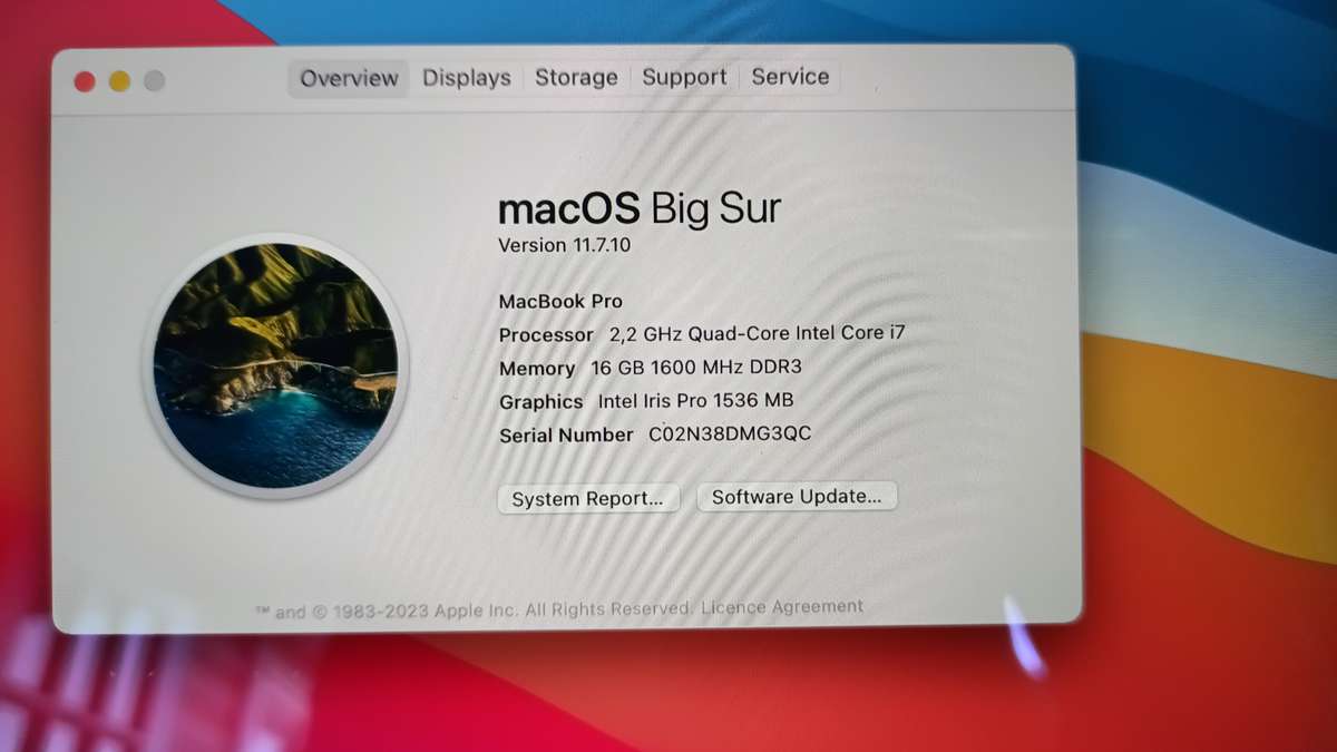 Apple Macbook Pro 15 inch Retina, Quad Core i7, 16GB RAM, 256GB SSD, A1398, in excellent condition.