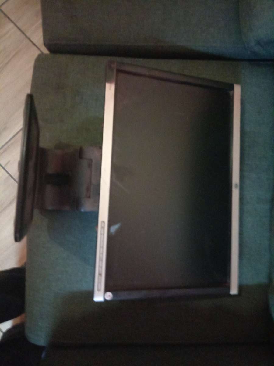 Hp la1905wg lcd screen (as is)