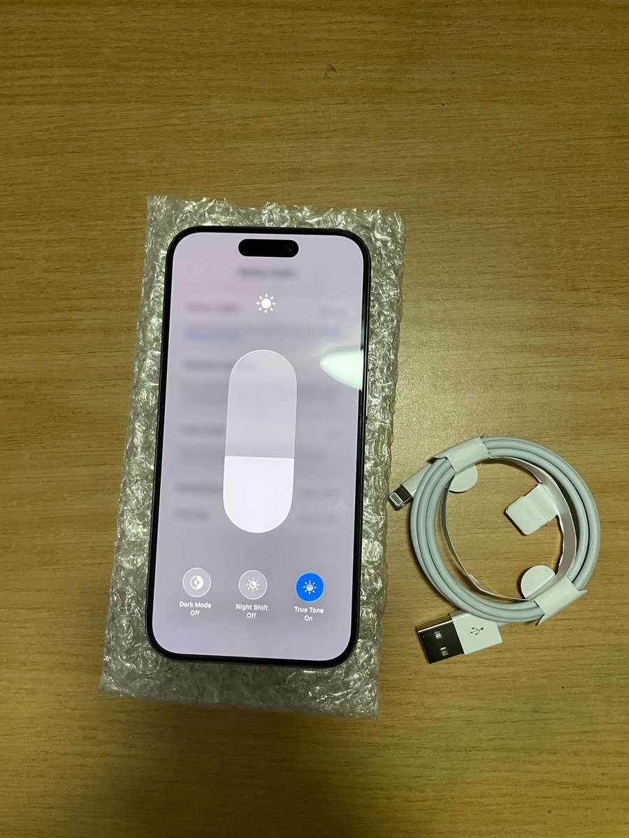 Apple iPhone 15 pro,256gb.