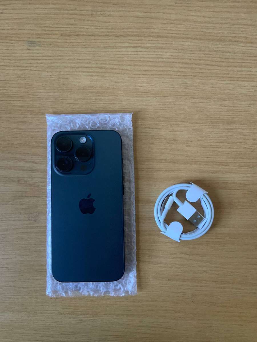Apple iPhone 15 pro 256gb